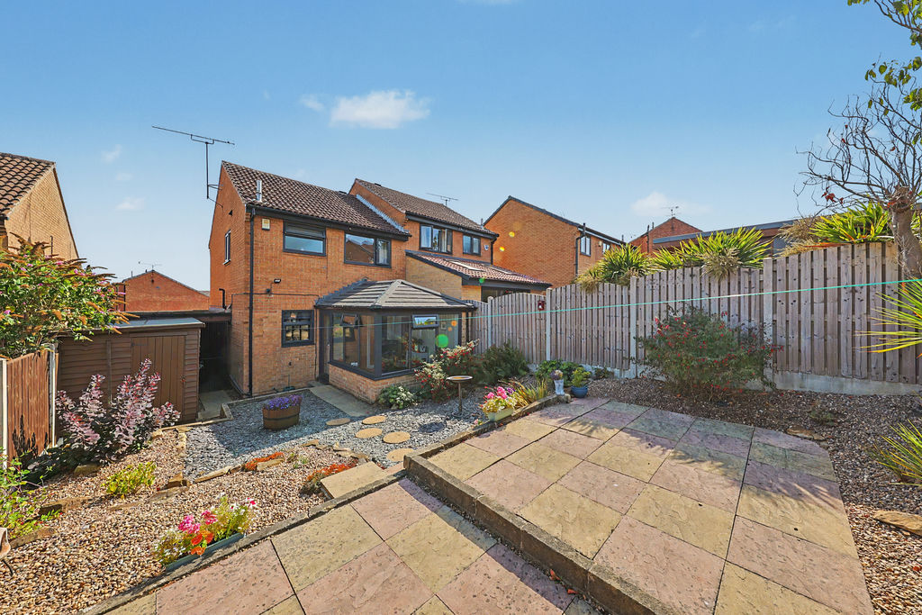 Braemar Close New Whittington